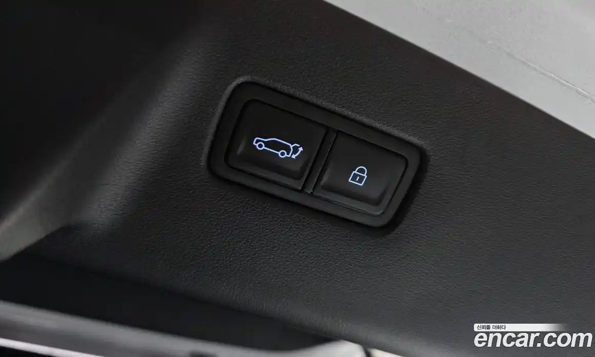 Hyundai Santa Fe 2024 1.6 Автомат в Москве № 112283, фото 15