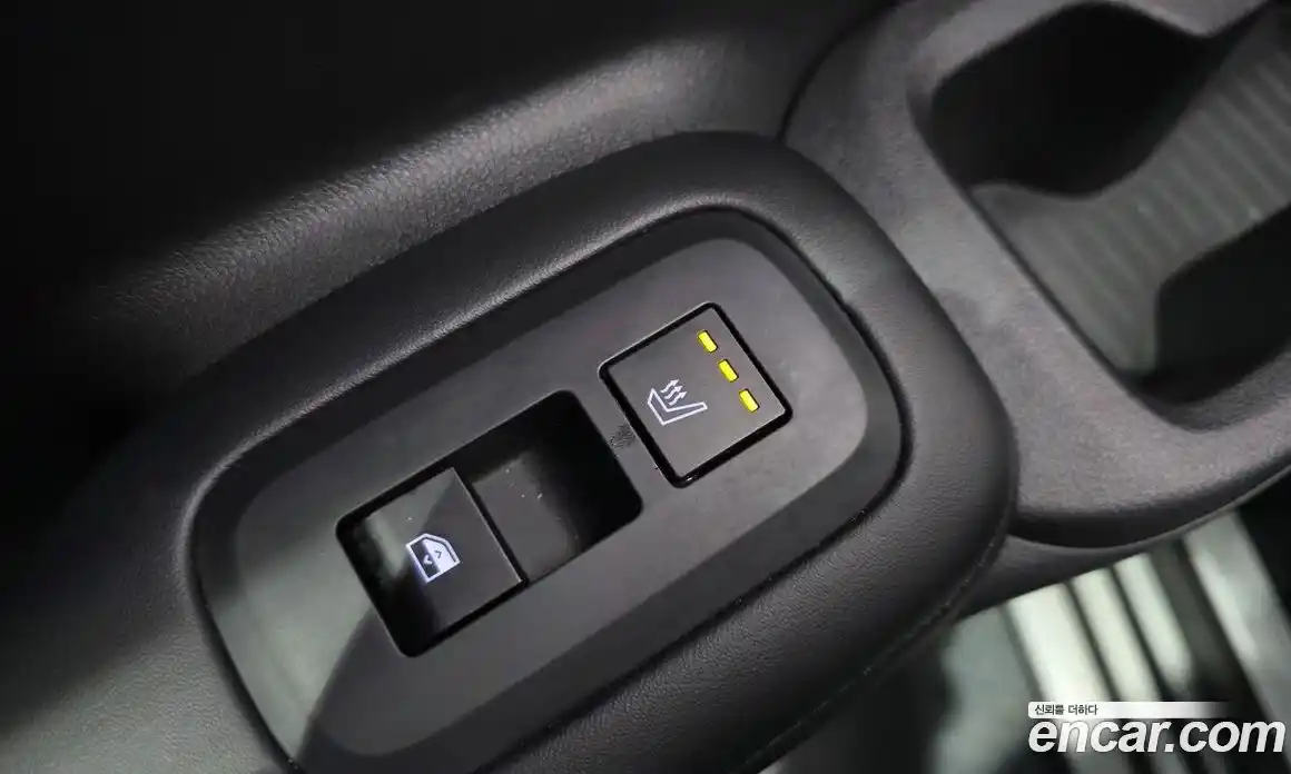 Hyundai Santa Fe 2024 1.6 Автомат в Москве № 112283, фото 16