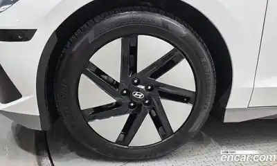 Hyundai Ioniq 6, 2024