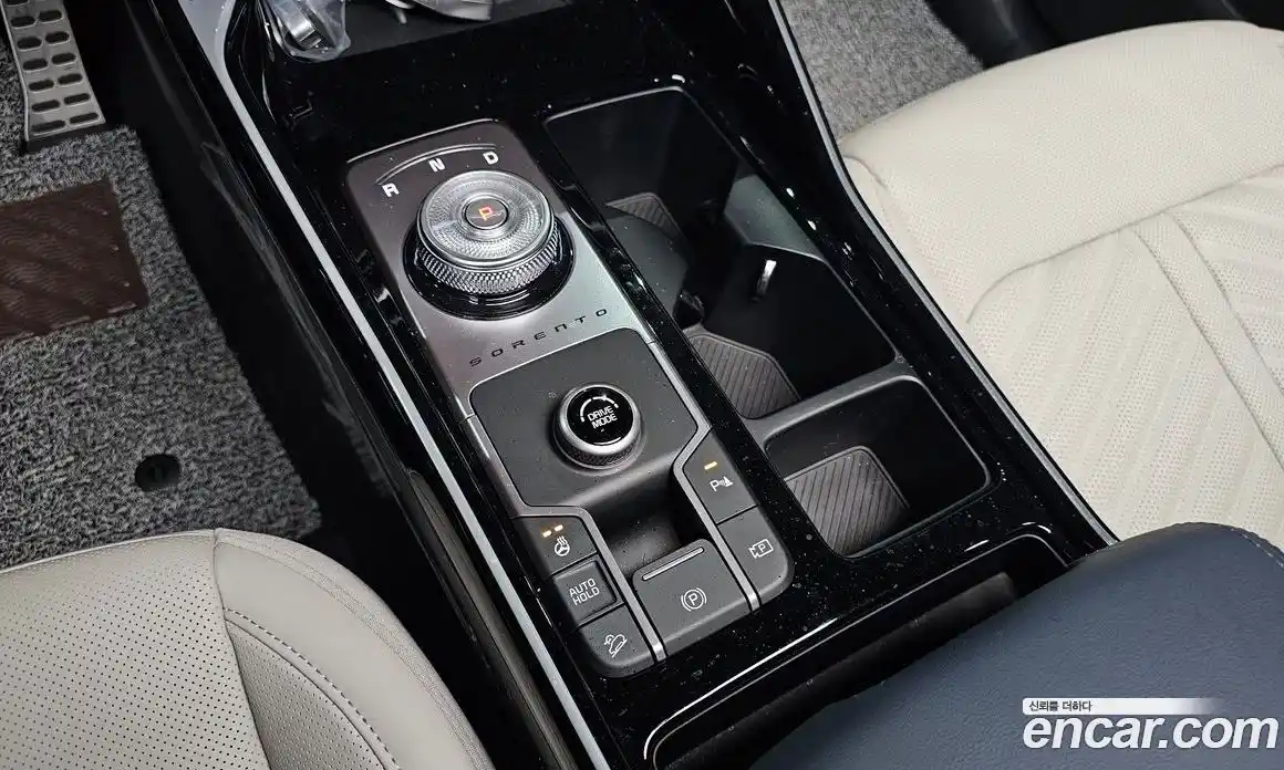 Kia Sorento 2024 1.6 Автомат в Москве № 115202, фото 3