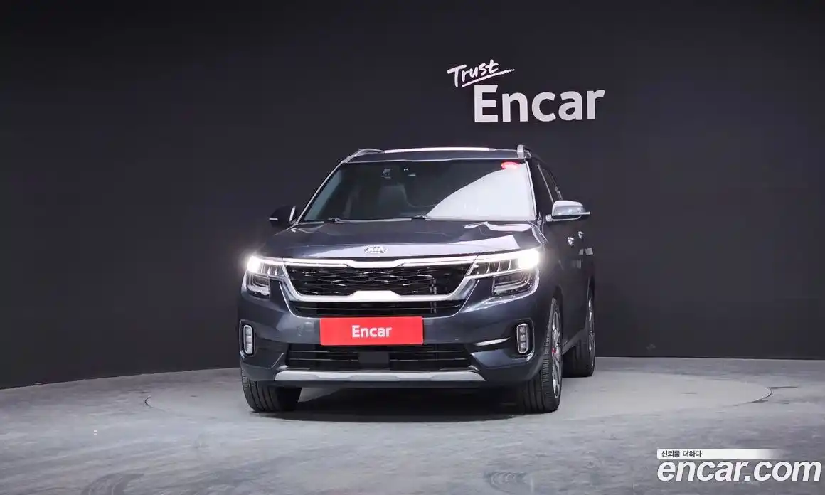 Kia Seltos 2021 1.6 Автомат в Москве № 115459, фото 19