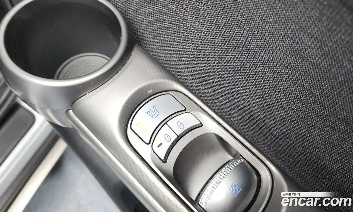 Genesis GV60 2022 0.1 Автомат в Москве № 118173, фото 1