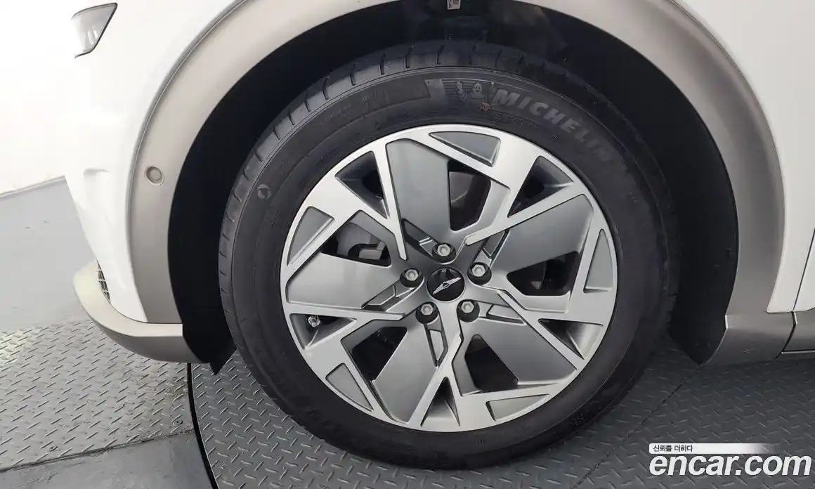 Genesis GV60 2022 0.1 Автомат в Москве № 118173, фото 12