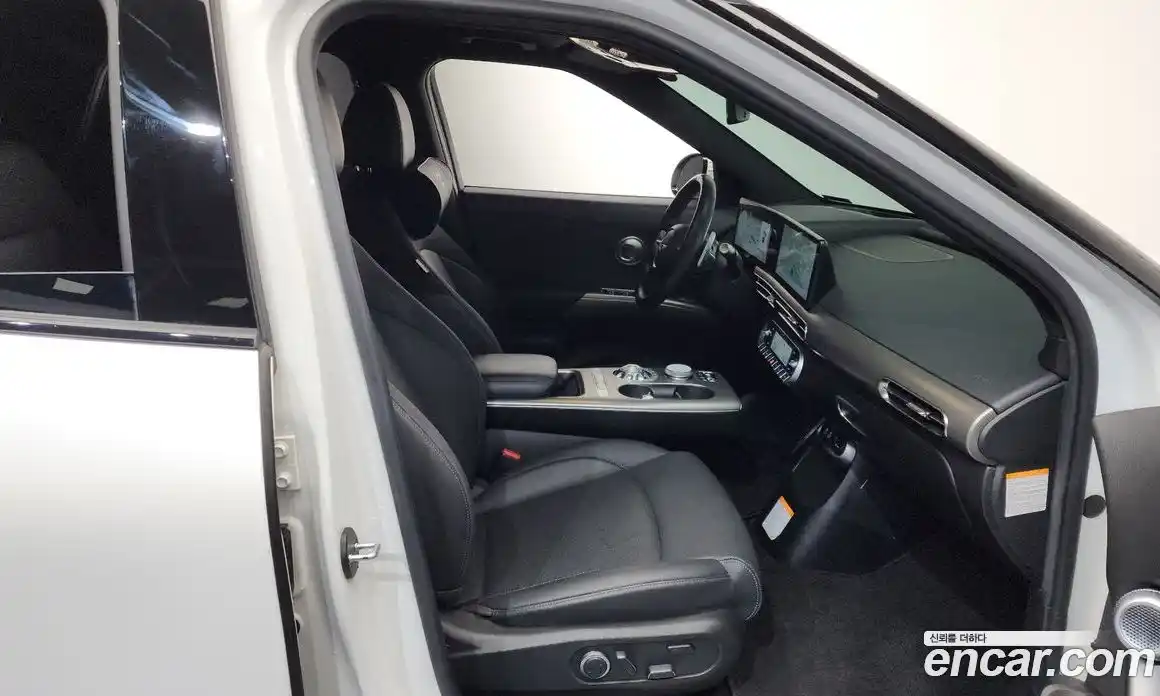 Genesis GV60 2022 0.1 Автомат в Москве № 118173, фото 18