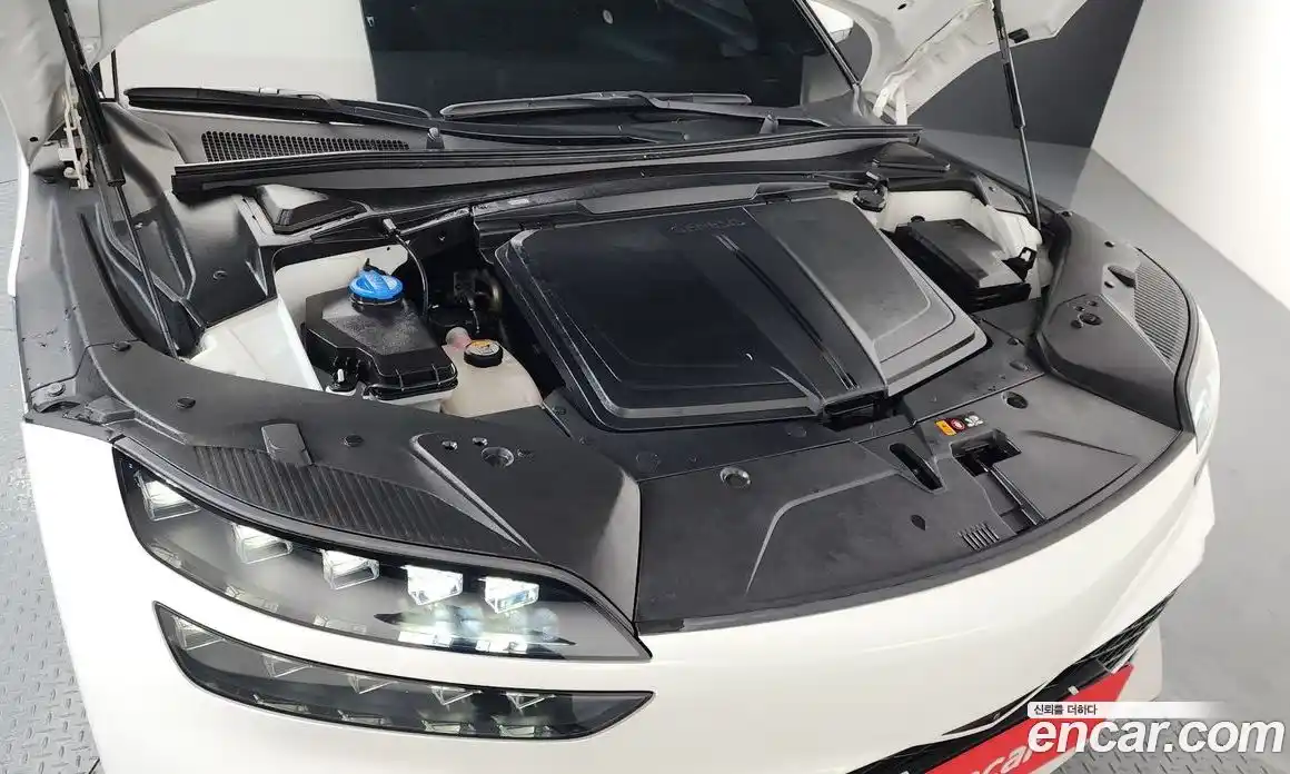 Genesis GV60 2022 0.1 Автомат в Москве № 118173, фото 20