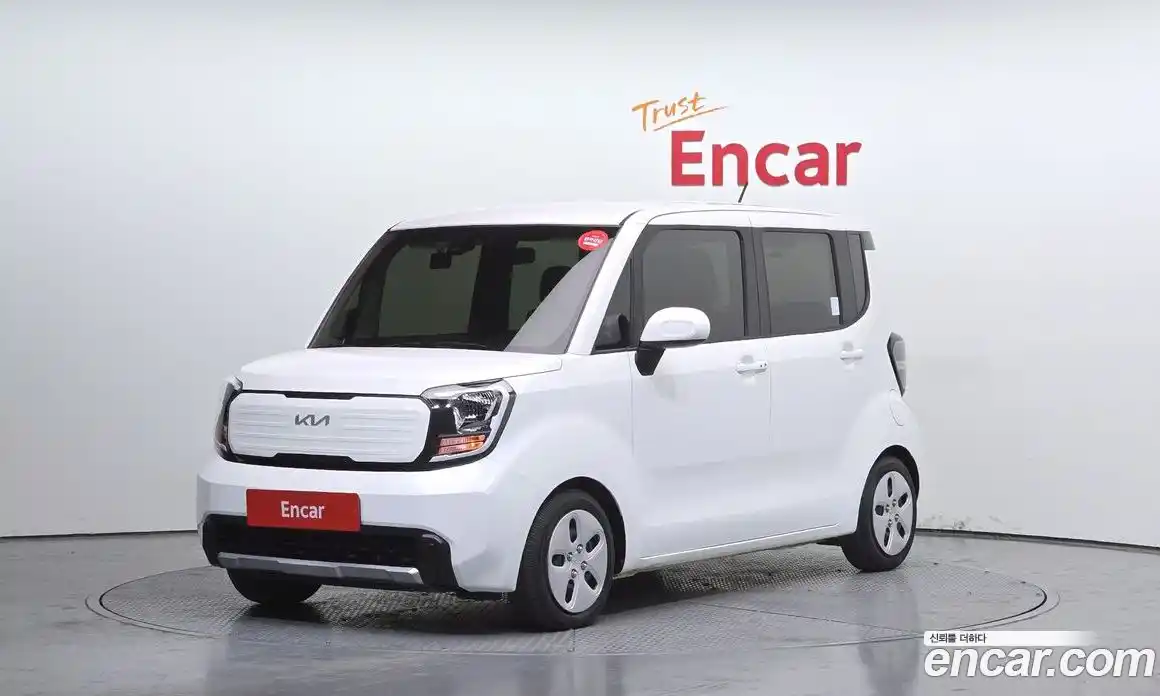 Kia Ray 2023 1.0 Автомат в Москве № 120360, фото 14