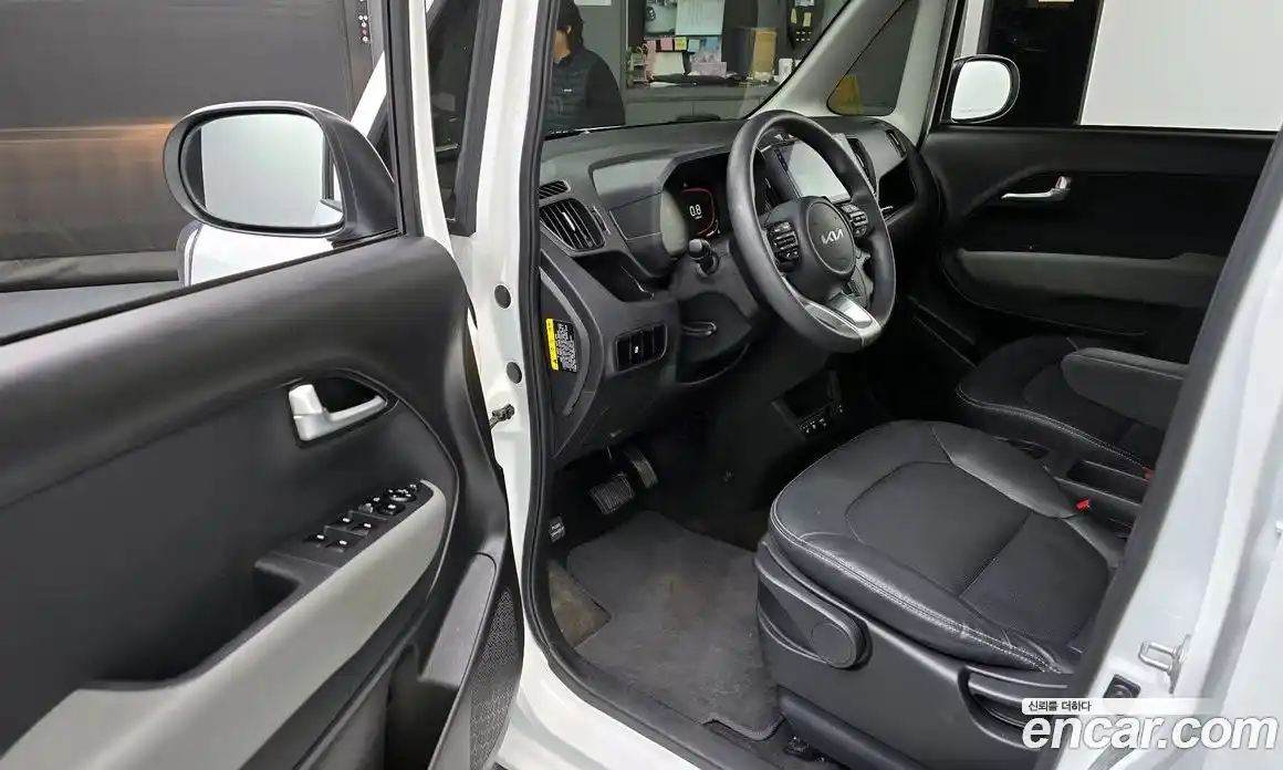 Kia Ray 2023 1.0 Автомат в Москве № 120360, фото 16