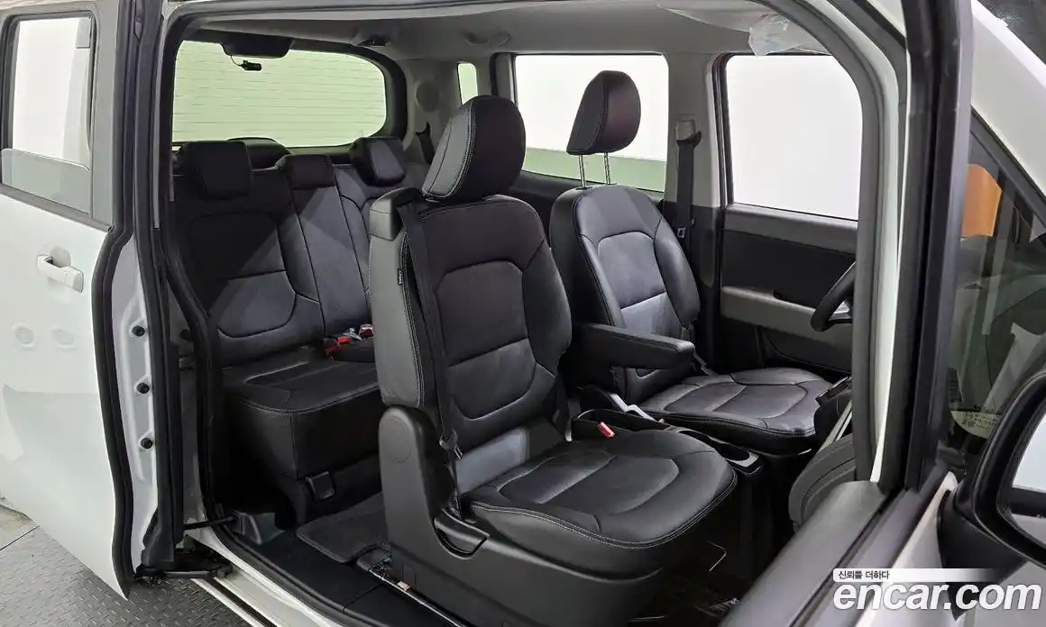 Kia Ray 2023 1.0 Автомат в Москве № 120360, фото 3