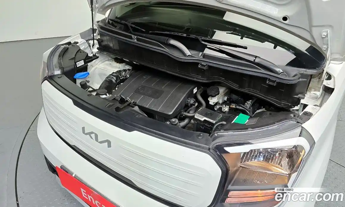 Kia Ray 2023 1.0 Автомат в Москве № 120360, фото 10