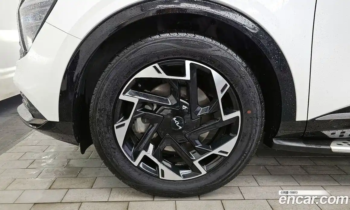 Kia Sportage 2023 1.6 Автомат в Москве № 121619, фото 6