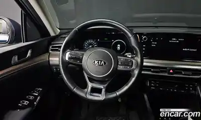 Kia K5 2021 2.0 Автомат в Москве № 122745, миниатюра 2