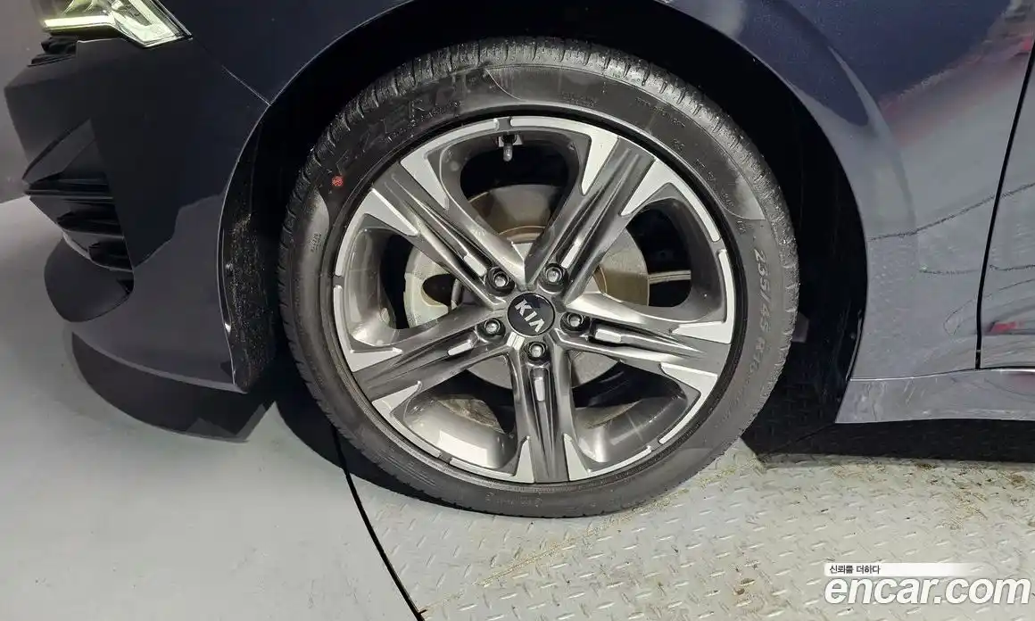 Kia K5 2021 2.0 Автомат в Москве № 122745, фото 3