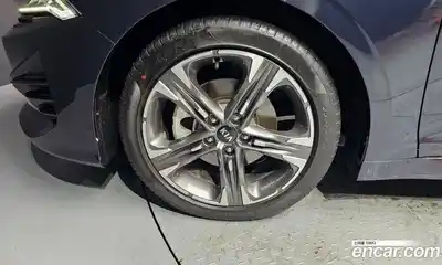 Kia K5 2021 2.0 Автомат в Москве № 122745, миниатюра 3