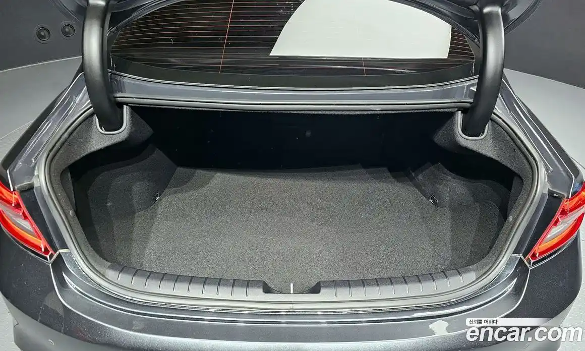 Hyundai Grandeur 2019 2.4 Автомат в Москве № 123346, фото 8