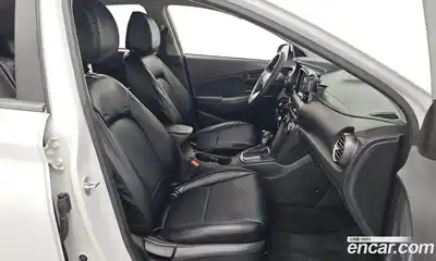Hyundai Kona 2018 1.6 Автомат в Москве № 126822, миниатюра 5