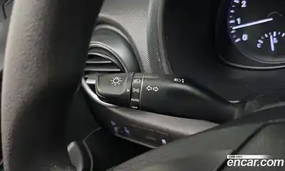 Hyundai Kona 2018 1.6 Автомат в Москве № 126822, миниатюра 10