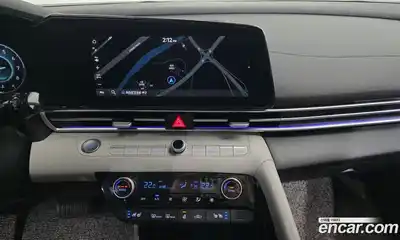 Hyundai Avante 2023 1.6 Автомат в Москве № 126992, миниатюра 5