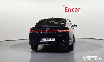 Hyundai Avante 2023 1.6 Автомат в Москве № 126992, миниатюра 8