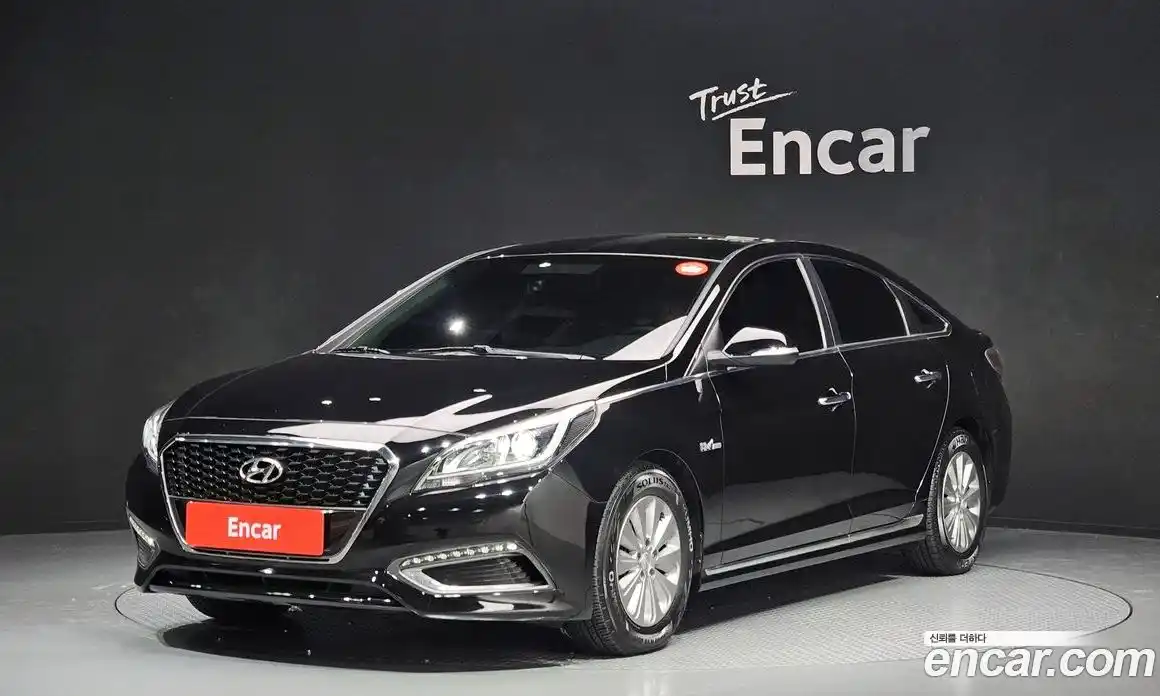 Hyundai Sonata 2016 2.0 Автомат в Москве № 127190, фото 18