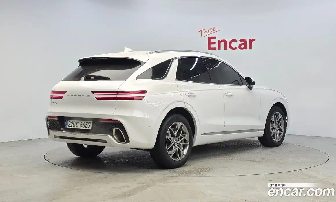 Genesis GV70 2023 2.5 Автомат в Москве № 12866, фото 6