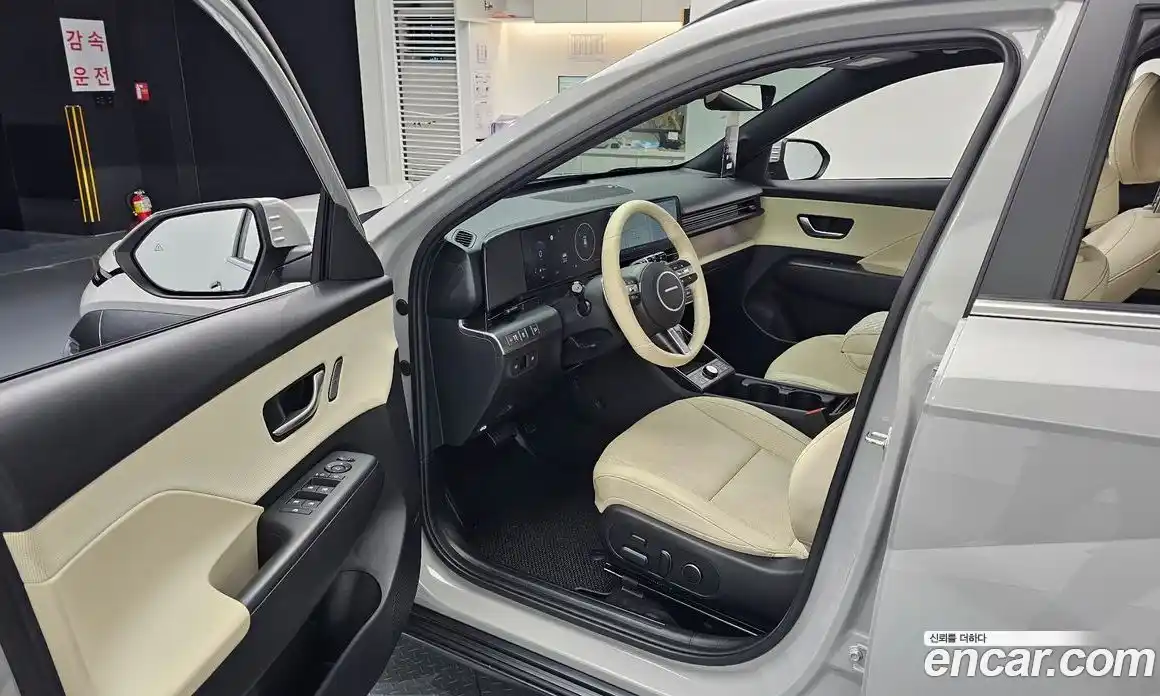 Hyundai Kona 2023 1.6 Автомат в Москве № 129792, фото 17