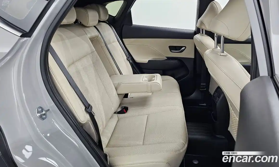 Hyundai Kona 2023 1.6 Автомат в Москве № 129792, фото 20