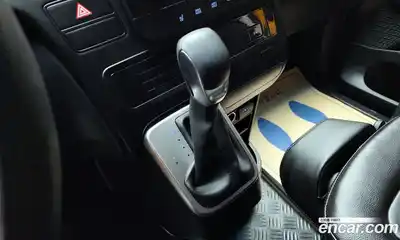 Hyundai Staria, 2022