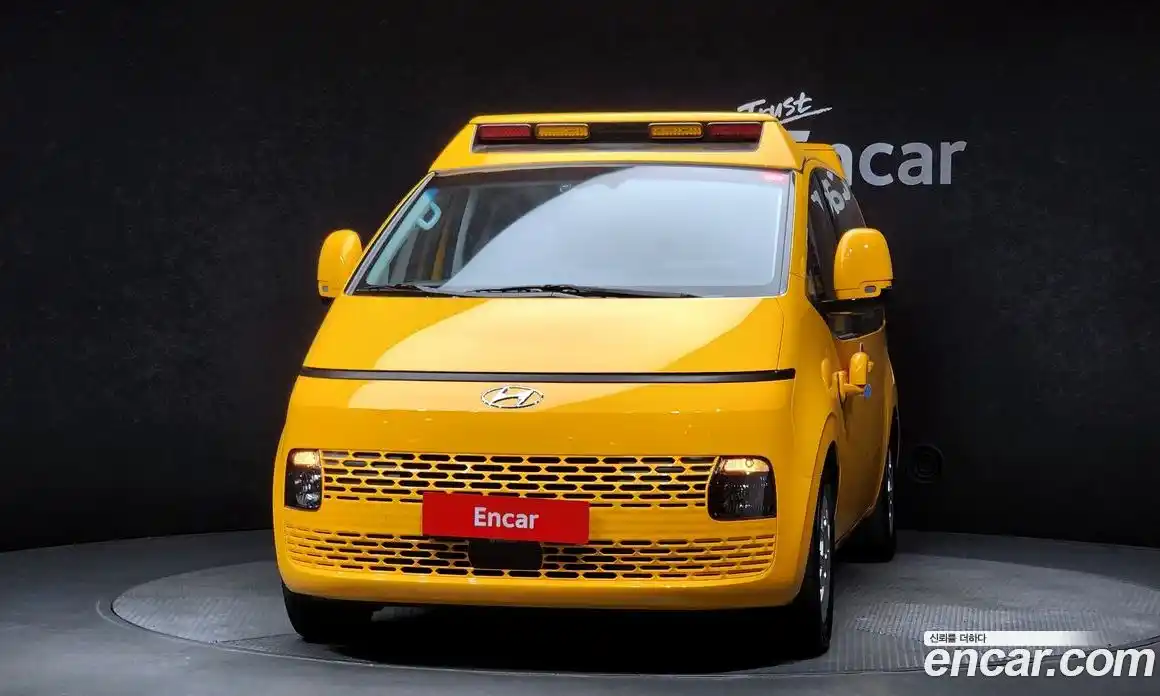 Hyundai Staria 2022 3.5 Автомат в Москве № 130638, фото 17