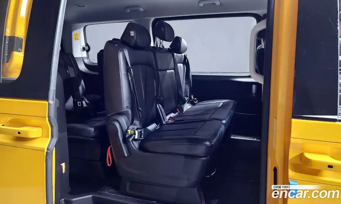 Hyundai Staria 2022 3.5 Автомат в Москве № 130638, фото 3