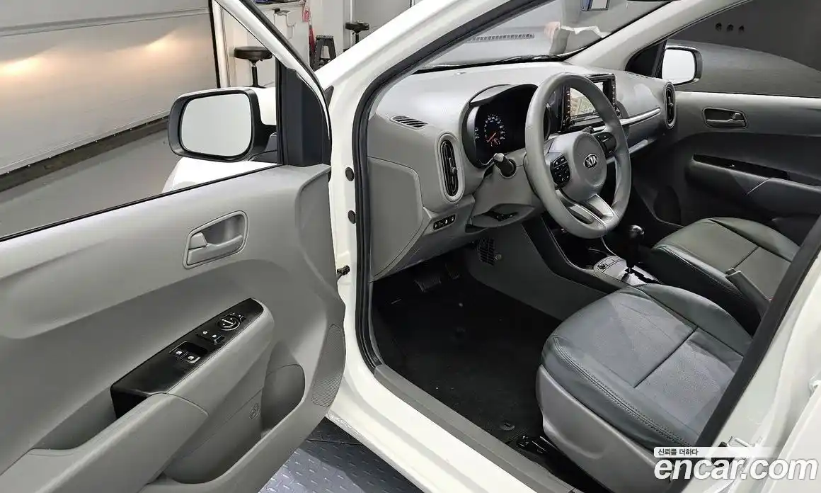 Kia Morning 2021 1.0 Автомат в Москве № 131578, фото 10