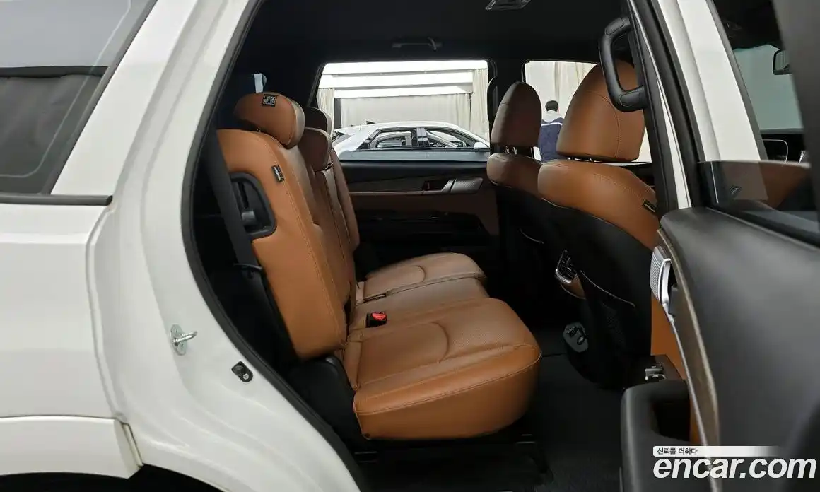 Kia Mohave 2024 3.0 Автомат в Москве № 131633, фото 4