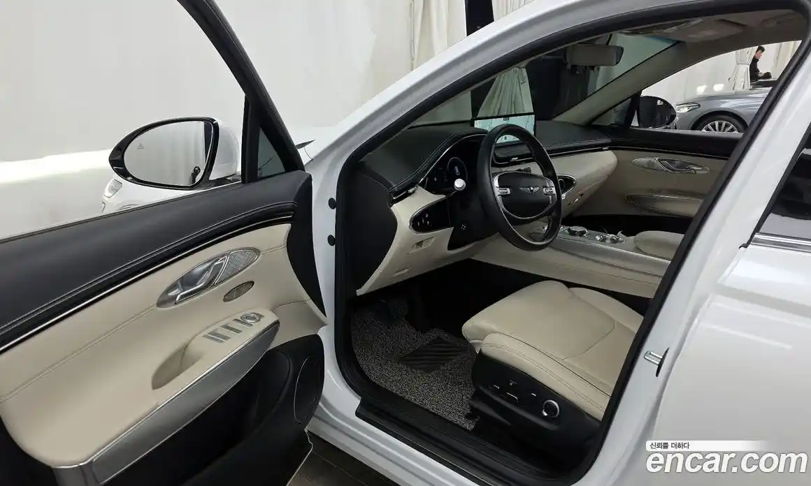 Genesis GV70 2023 2.5 Автомат в Москве № 13575, фото 14