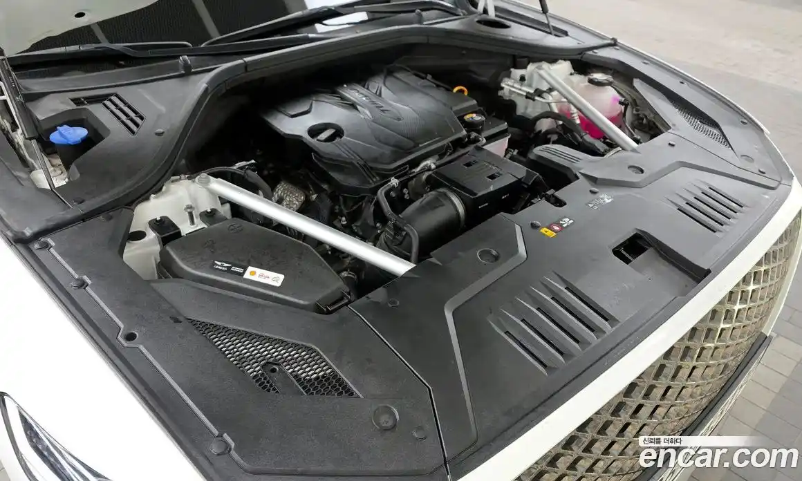 Genesis GV70 2023 2.5 Автомат в Москве № 13575, фото 8