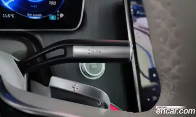 Mercedes-Benz EQS 2023 0.3 Автомат в Москве № 138509, миниатюра 9