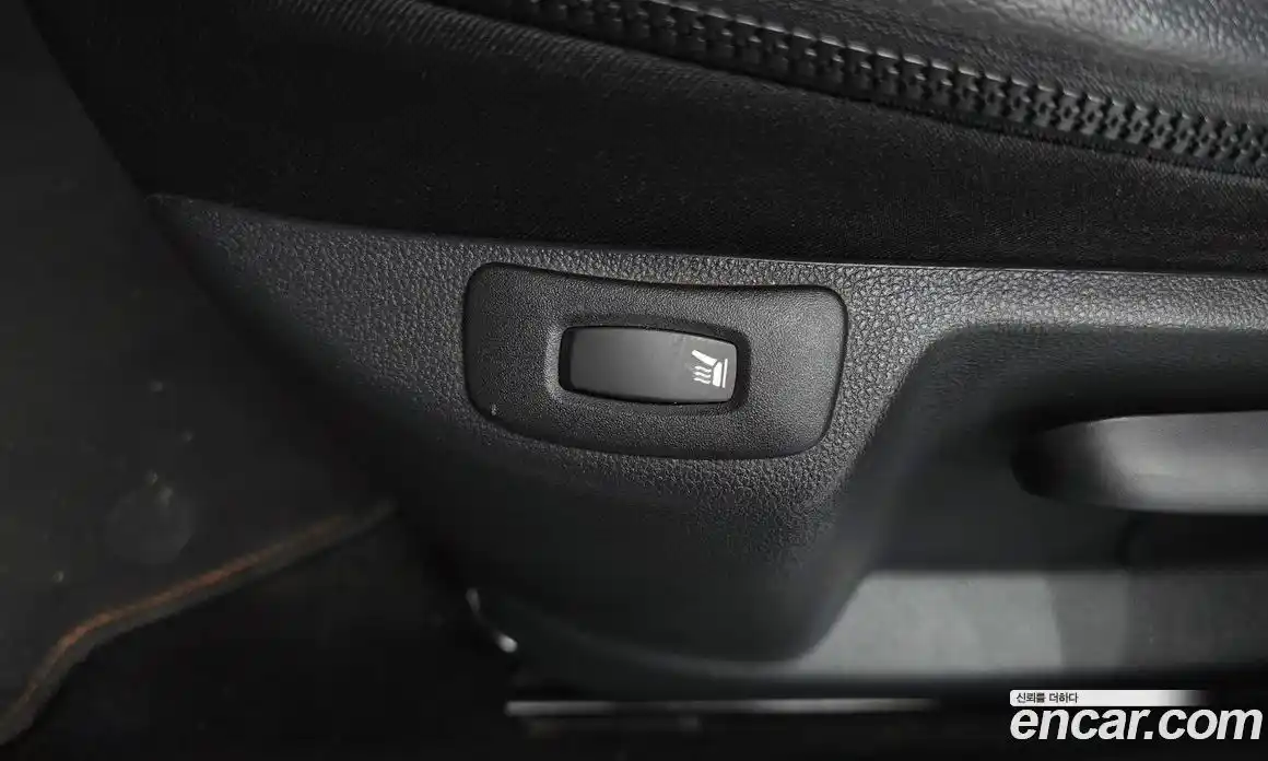 Renault QM3 2017 1.5 Автомат в Москве № 138600, фото 17