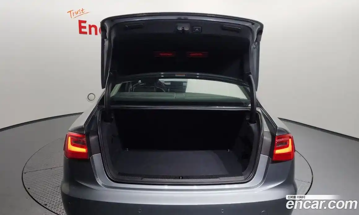 Audi A6 2015 2.0 Автомат в Москве № 142409, фото 4