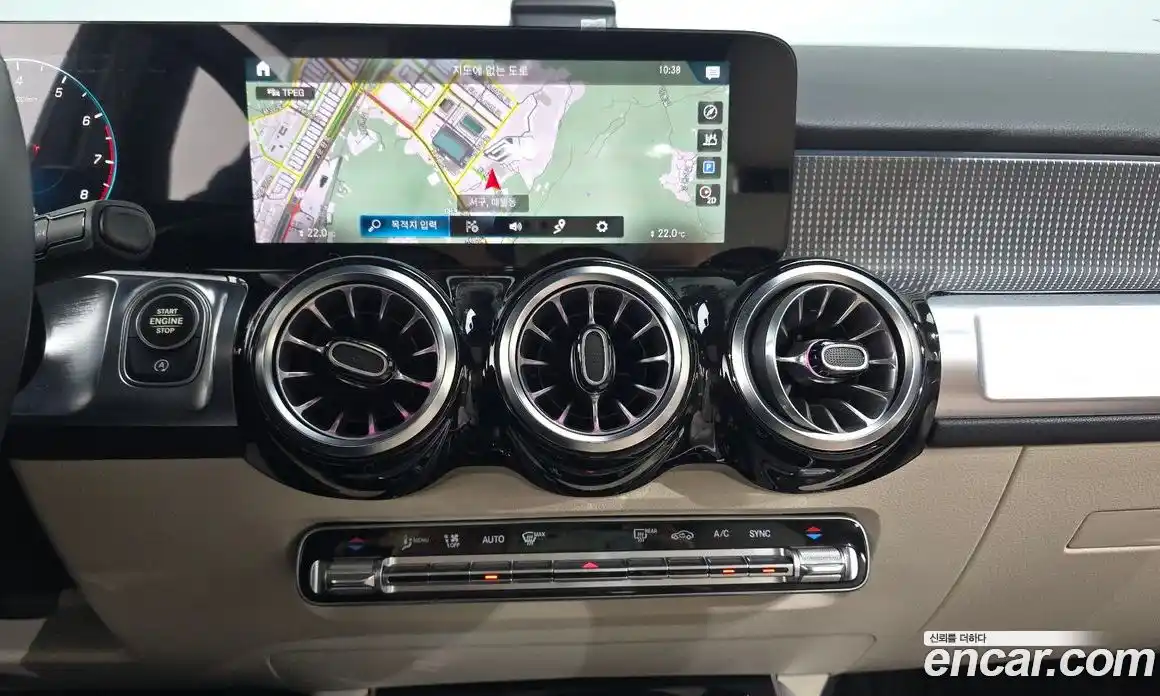 Mercedes-Benz GLB-Class 2021 2.0 Автомат в Москве № 142793, фото 14