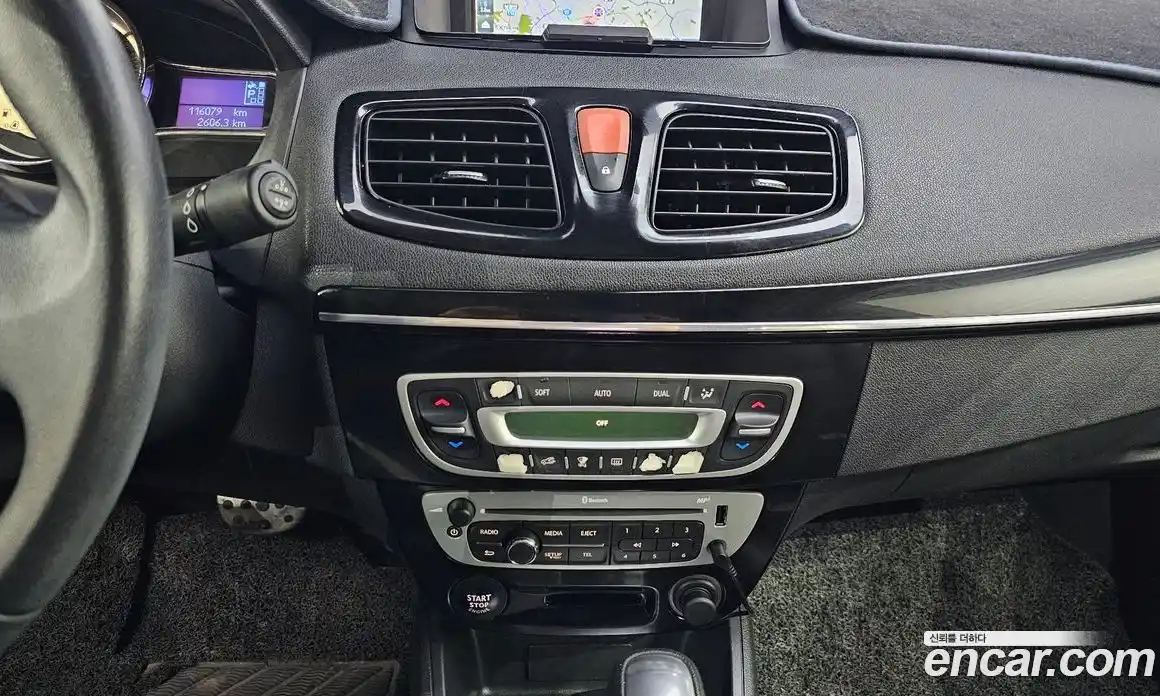 Renault SM3 2016 1.6 Автомат в Москве № 148387, фото 9