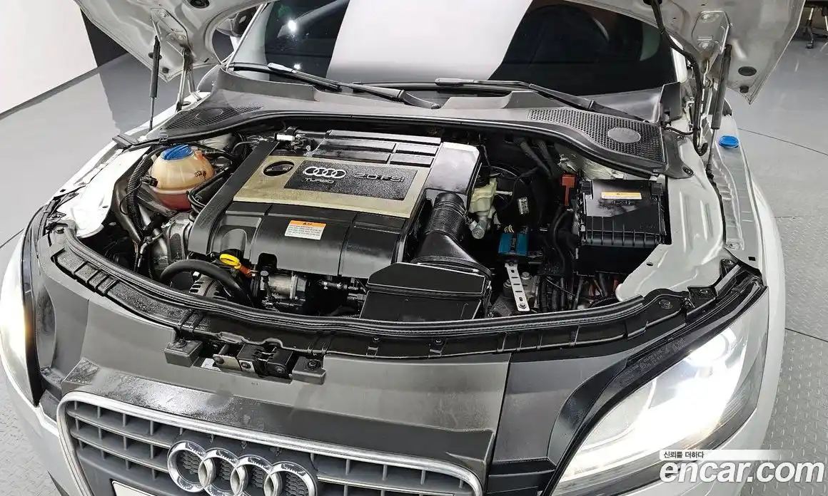 Audi TT 2008 2.0 Автомат в Москве № 149371, фото 6