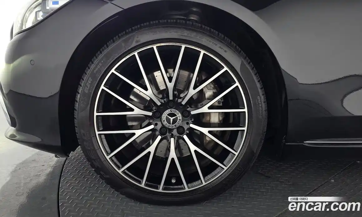 Mercedes-Benz S-Class 2021 2.9 Автомат в Москве № 150918, фото 3