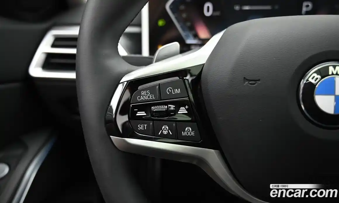 BMW 3-Series 2025 2.0 Автомат в Москве № 153596, фото 16