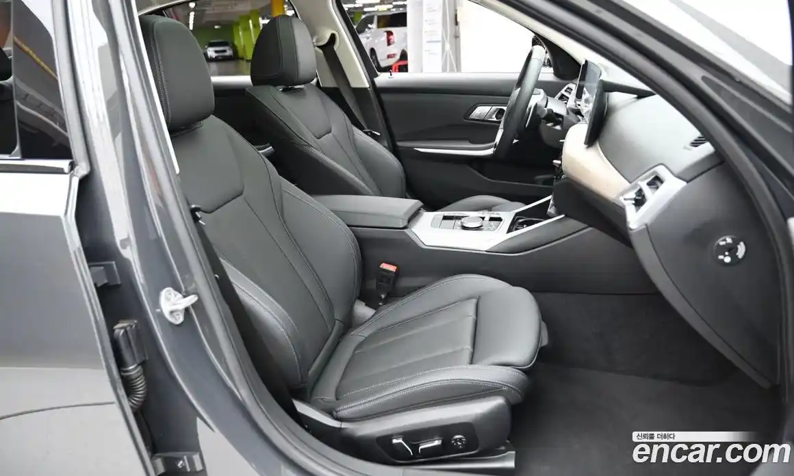 BMW 3-Series 2025 2.0 Автомат в Москве № 153596, фото 10