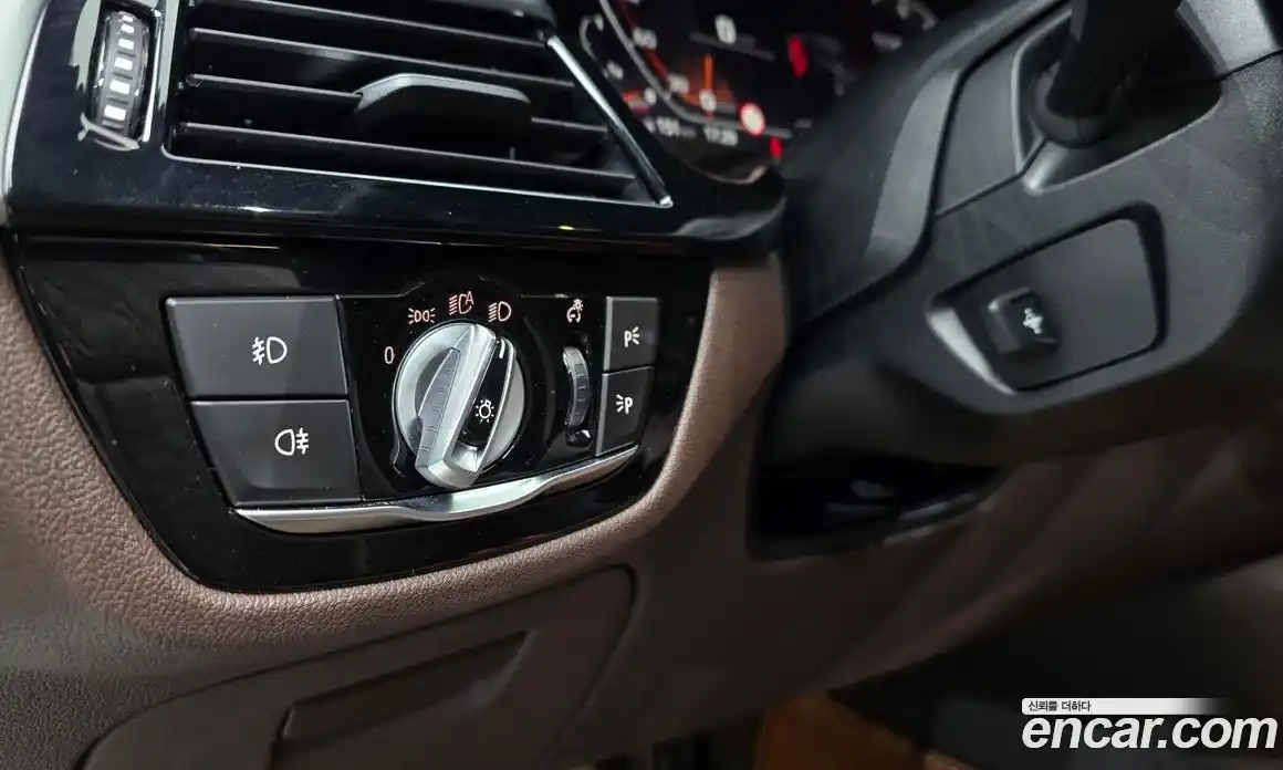 BMW 5-Series 2020 2.0 Автомат в Москве № 153988, фото 14