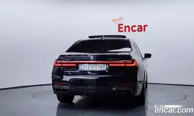 BMW 7-Series 2022 6.6 Автомат в Москве № 156941, миниатюра 4