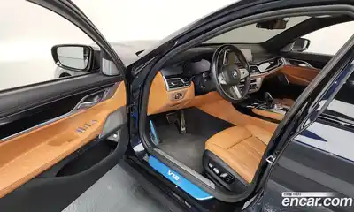 BMW 7-Series 2022 6.6 Автомат в Москве № 156941, миниатюра 10