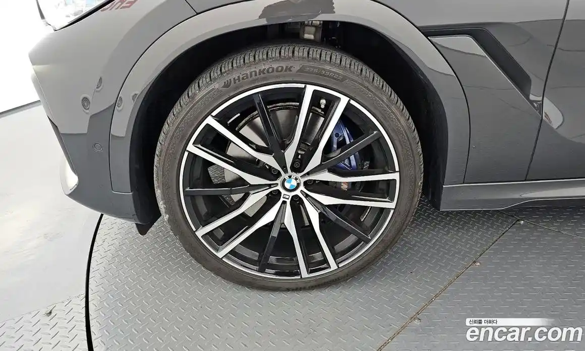 BMW X6 2023 3.0 Автомат в Москве № 157933, фото 12