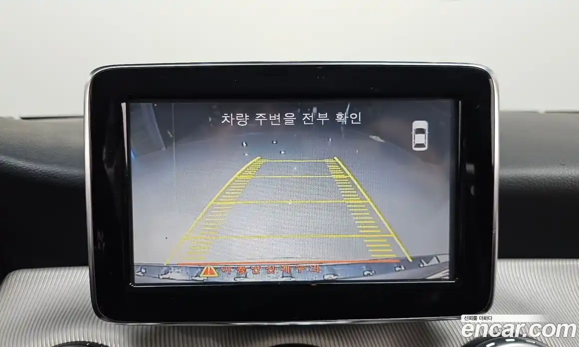 Mercedes-Benz GLA-Class 2015 2.1 Автомат в Москве № 160521, фото 5