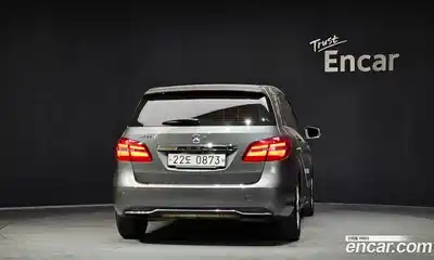 Mercedes-Benz B-Class 2016 2.1 Автомат в Москве № 160533, миниатюра 3