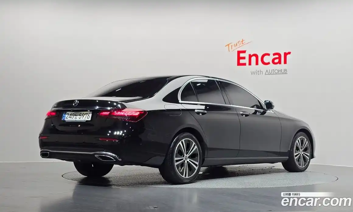 Mercedes-Benz E-Class 2021 2.0 Автомат в Москве № 161104, фото 12