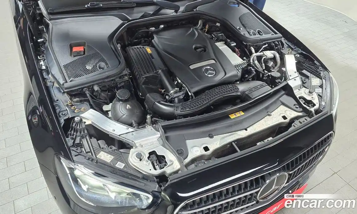 Mercedes-Benz E-Class 2021 2.0 Автомат в Москве № 161104, фото 18